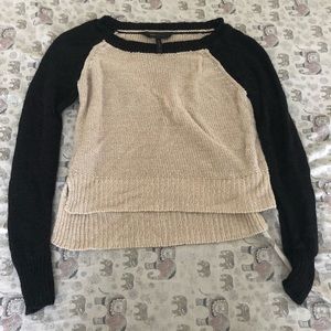 *GIVING AWAY SOON* BCBGMAXAZRIA sweater